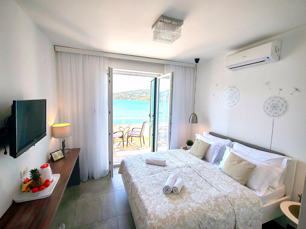 Antonio Double Room
